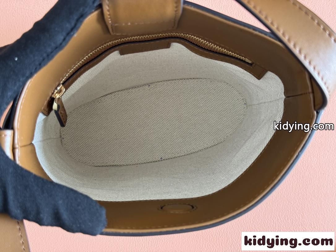 GUCCI 73 スモール バケットバッグ グッチ バッグ スーパーコピー 833665 ブラウン-4