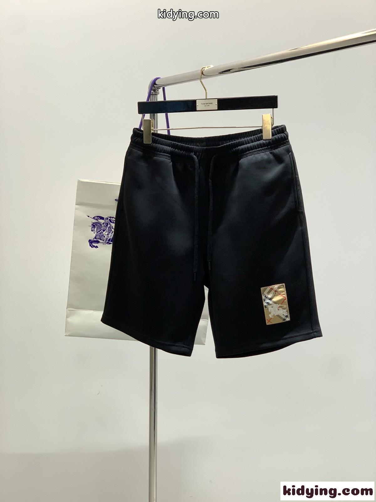 バーバリー パンツ コピー カジュアル 合わせやすい ショートパンツ メンズ ブラック-1