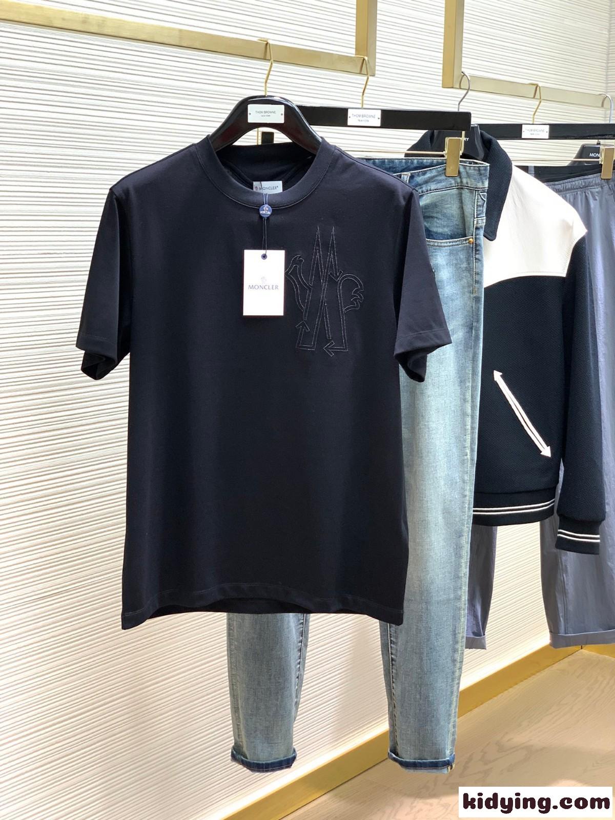 おしゃれ ロゴ 刺繍入り クルーネック モンクレール Tシャツ コピー 半袖 トップス-1