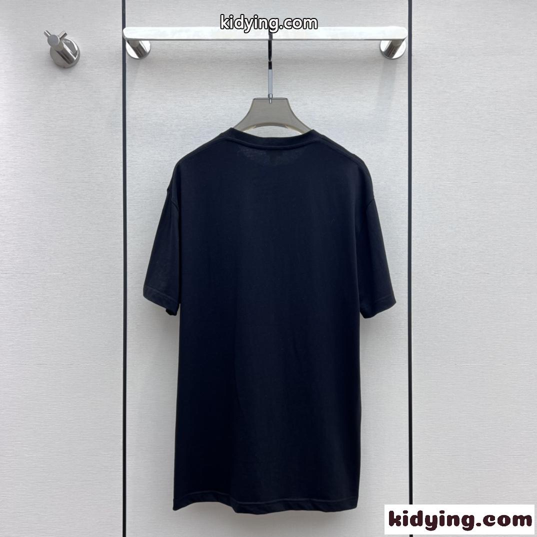 男女兼用 人気 アナグラム 刺繍入り ロエベ Tシャツ コピー コットン 半袖 ブラック-1