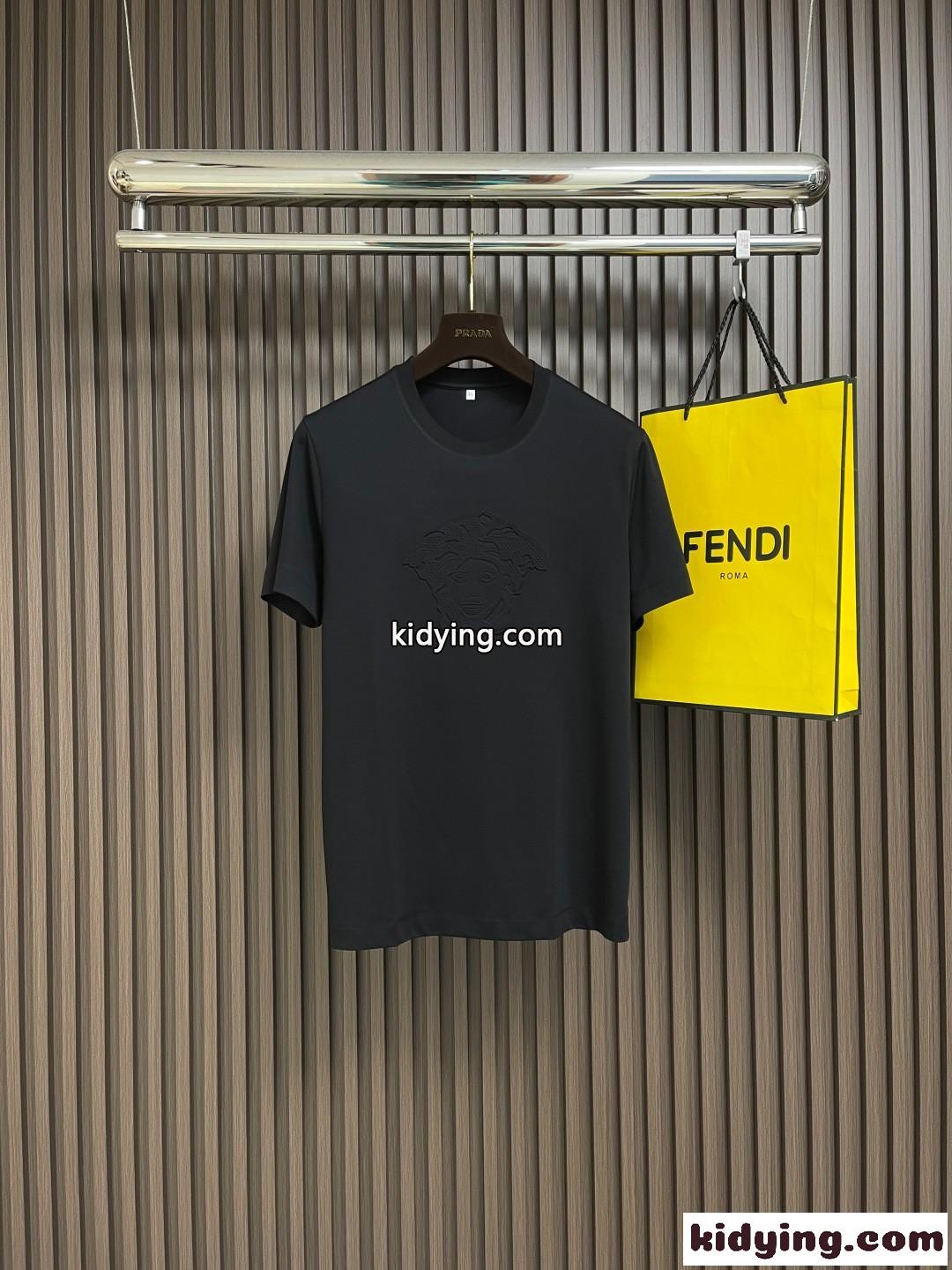 シンプル メドゥーサ コットン 半袖Tシャツ ヴェルサーチェ Tシャツ コピー ブラック-0