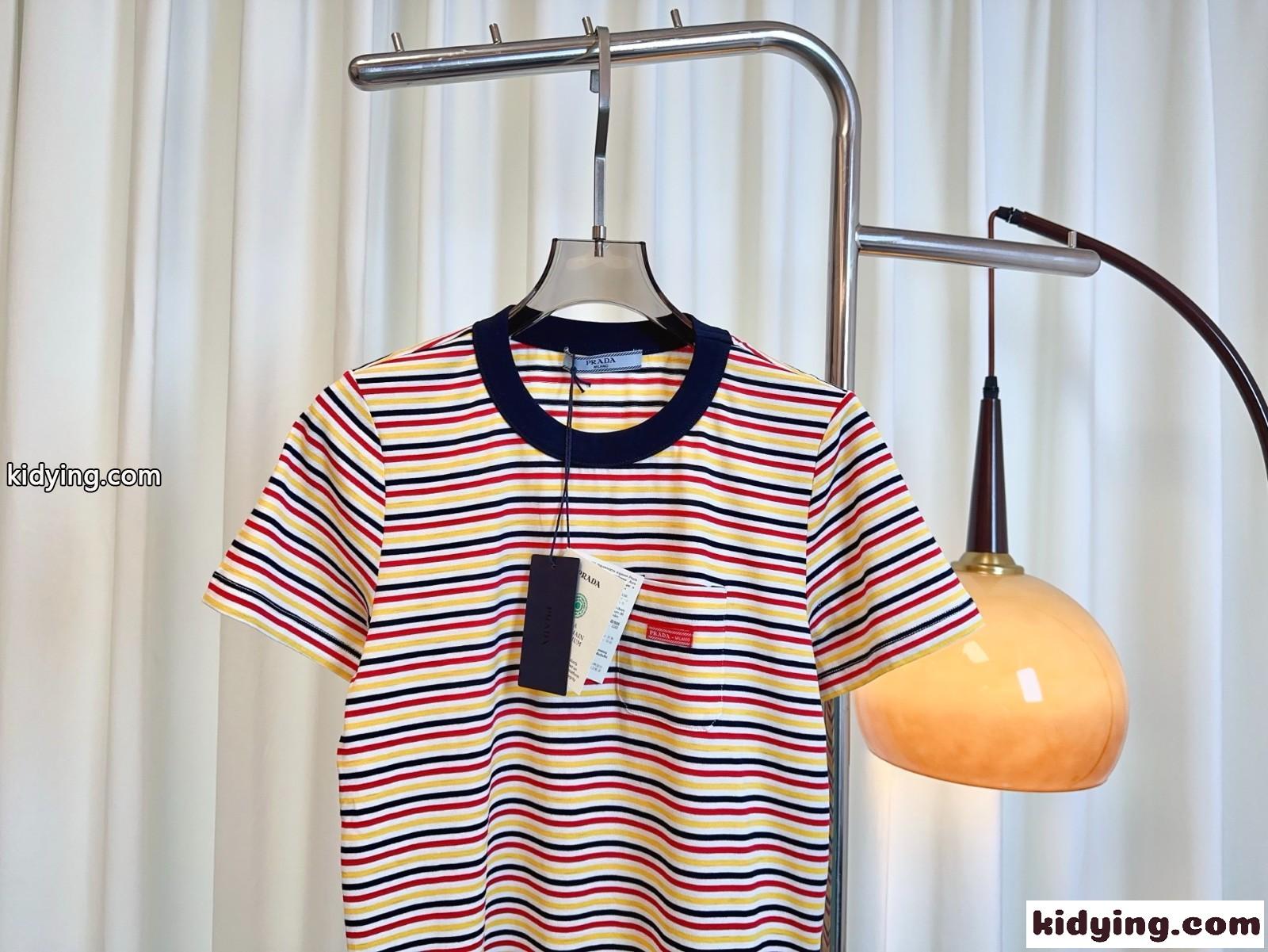 カジュアル スタイリッシュ 半袖Tシャツ プラダ Tシャツ 偽物 コットン ピンク-2