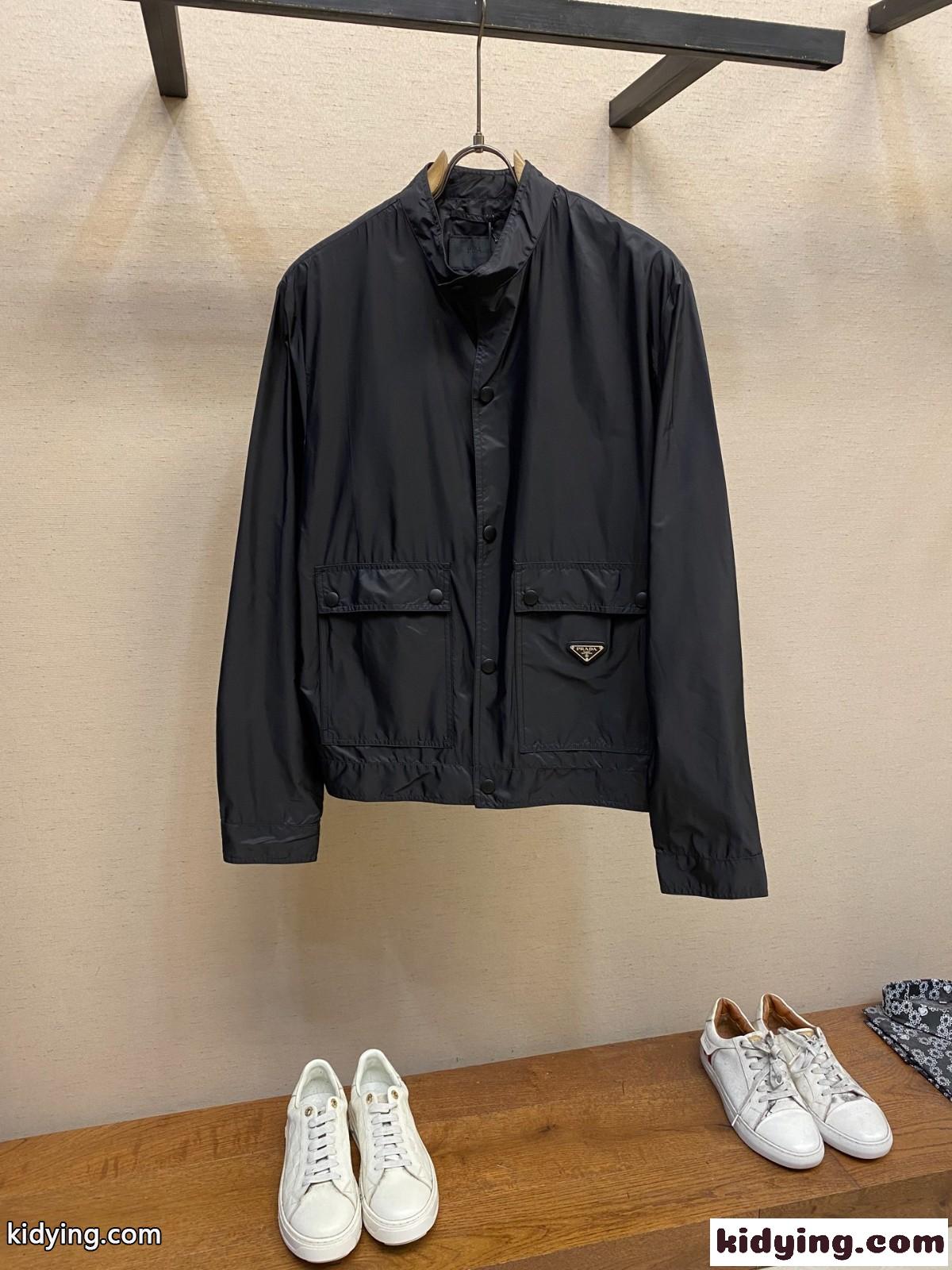 洗練された 人気 プラダ Re-Nylon ジャケット スーパーコピー メンズ ブルゾン-1