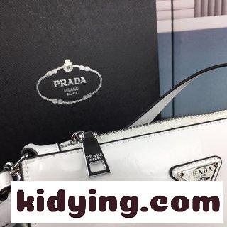 プラダバッグ 白 PRADA漆塗りの鏡面の脇に小さな網を包んだ赤いバッグPRADA永遠の古典的な本物オリジナルの復刻 コピー-4