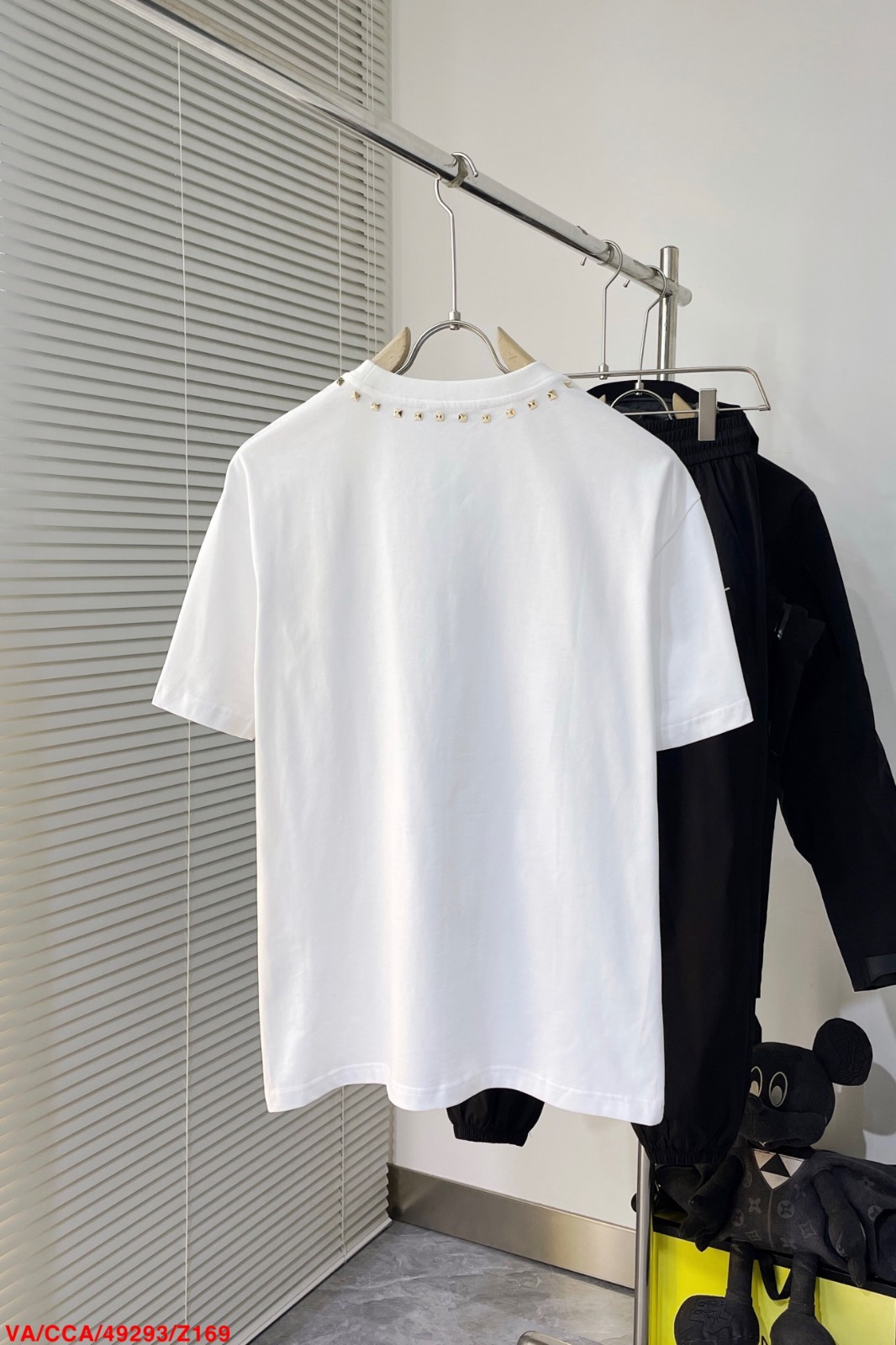 スタッズ クルーネック コットン Tシャツ ヴァレンティノ Tシャツ コピー メンズ-2