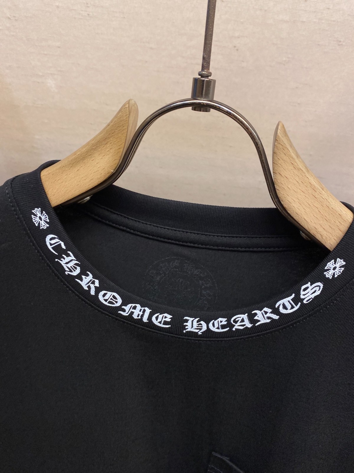 お洒落 ロゴプリント クルーネック 半袖Tシャツ クロムハーツ Tシャツ コピー コットン ブラック-0