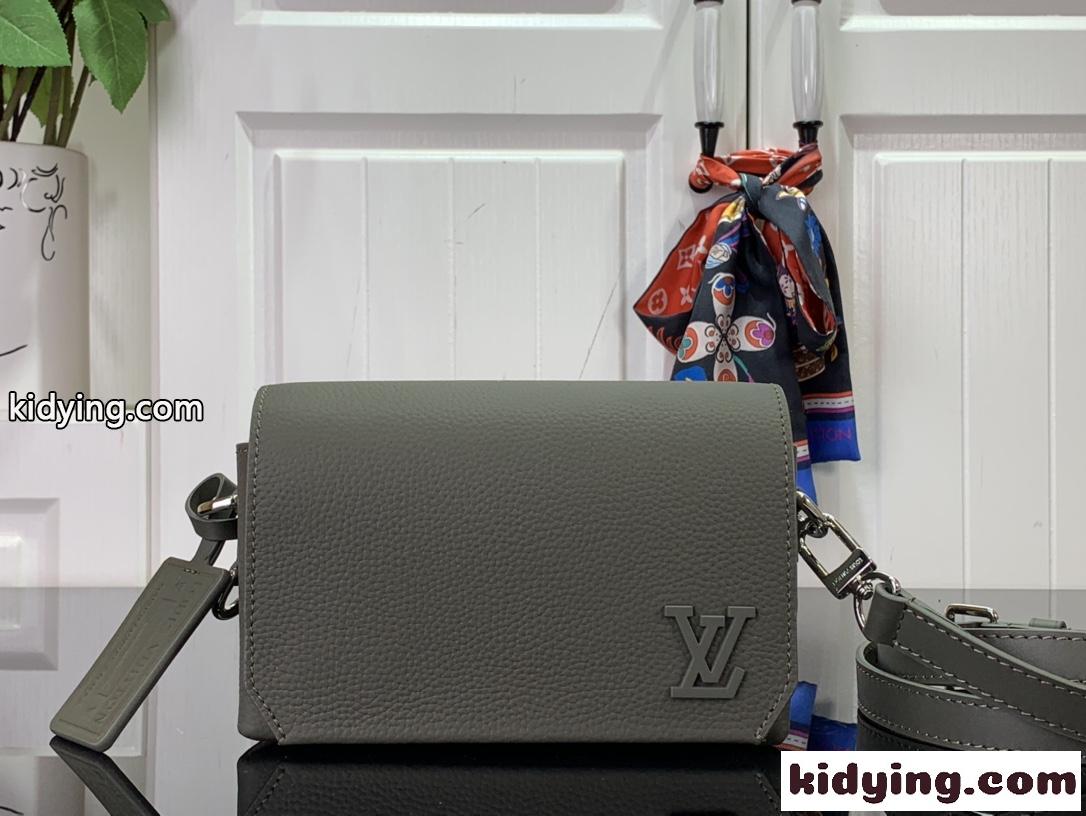 M82086 ファストライン・ウェアラブル ウォレット ルイヴィトン バッグ スーパーコピー-1