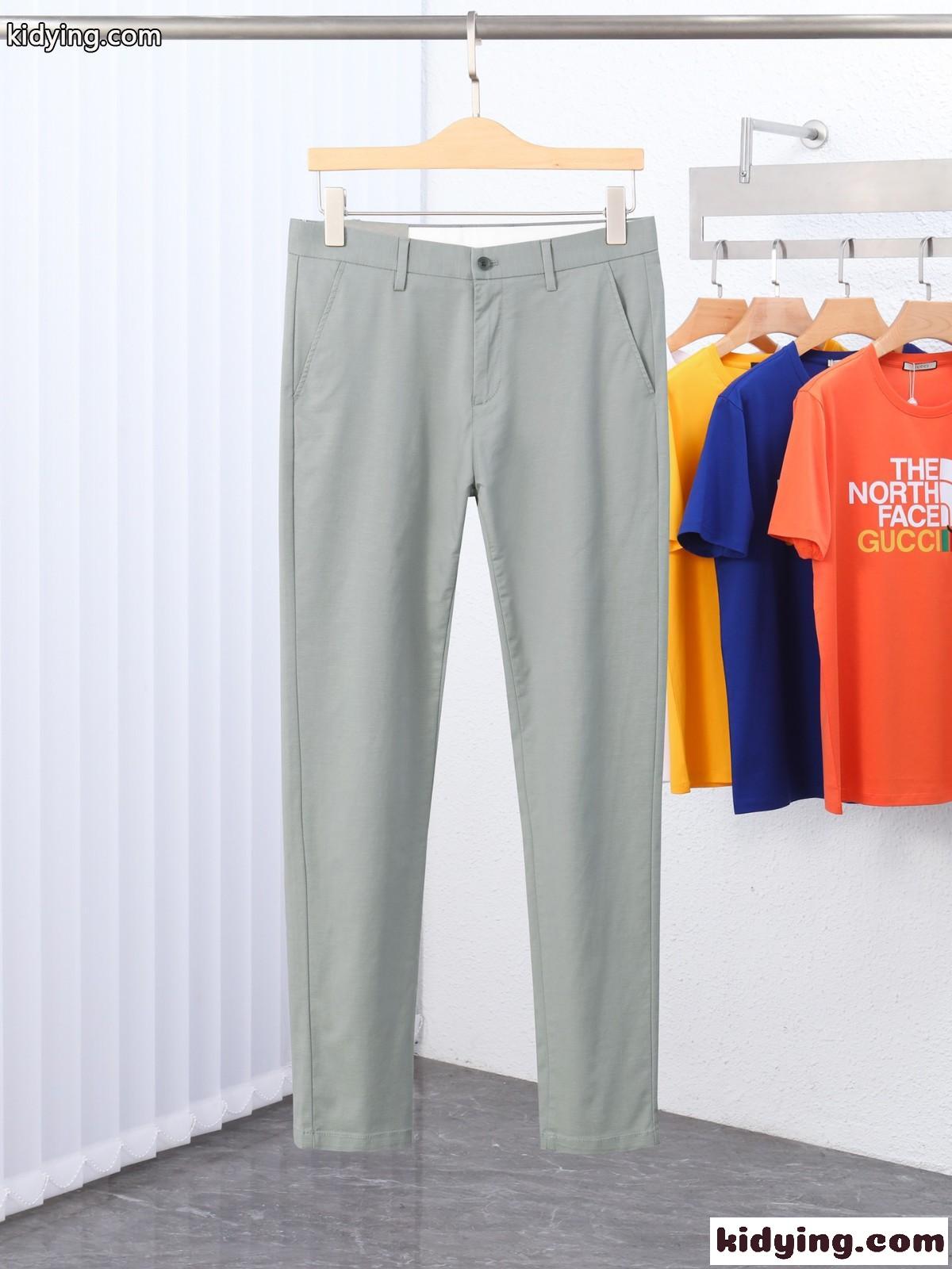 春夏 薄手 快適 カジュアル トムブラウン スラックス コピー 無地 ズボン 通勤 ノータック 上品 定番 快適-1