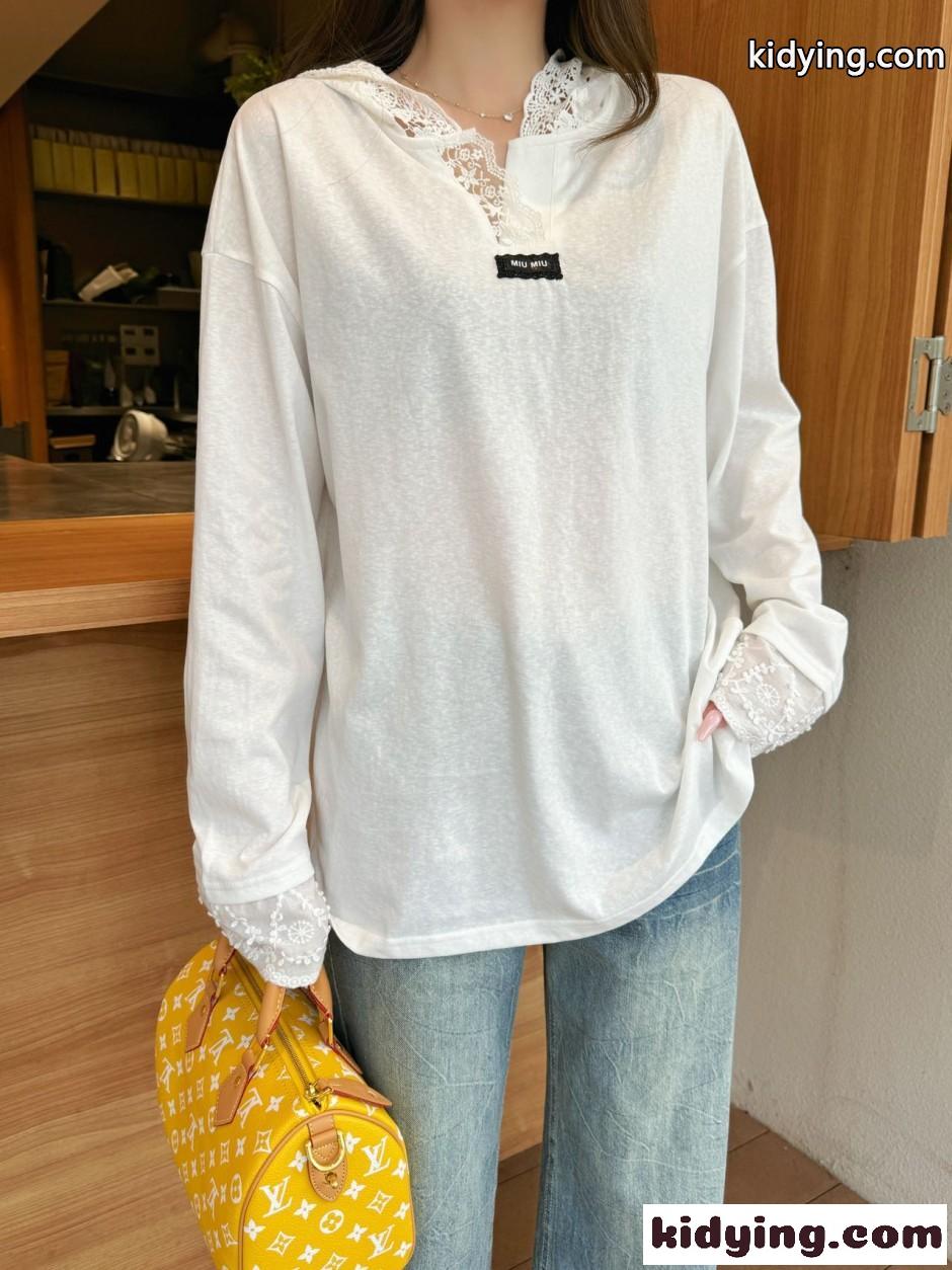 カジュアル フード付き プルオーバー ミュウミュウ Tシャツ コピー ホワイト-3