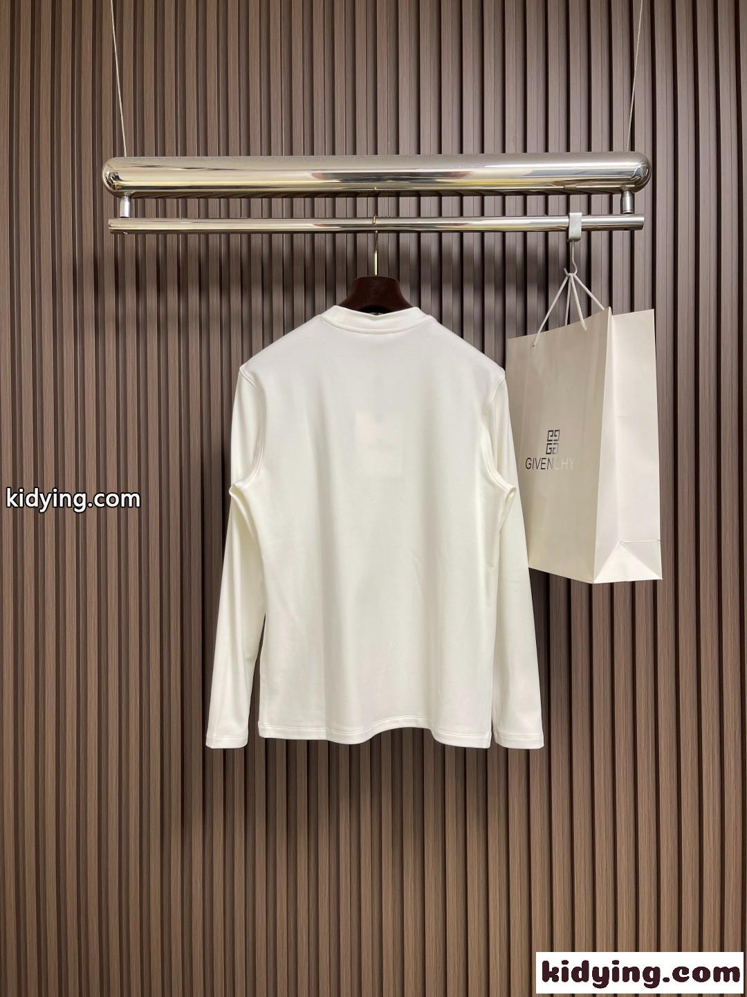 定番 合わせやすい クルーネック 長袖Tシャツ モンクレール Tシャツ コピー ホワイト-1