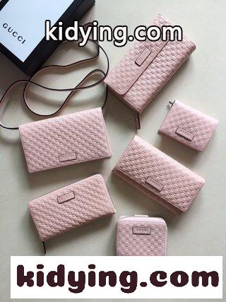 グッチ財布 ピンク 最新の3つ折りタイプのジッパー付き財布 材料 仕上げ ロゴ スチールプリント 糸通し 細部まで見事に表現された コピー-1