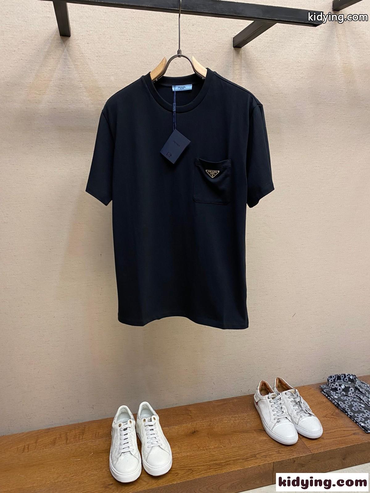 カジュアル ベーシック クルーネック 半袖Tシャツ プラダ Tシャツ コピー メンズ-1