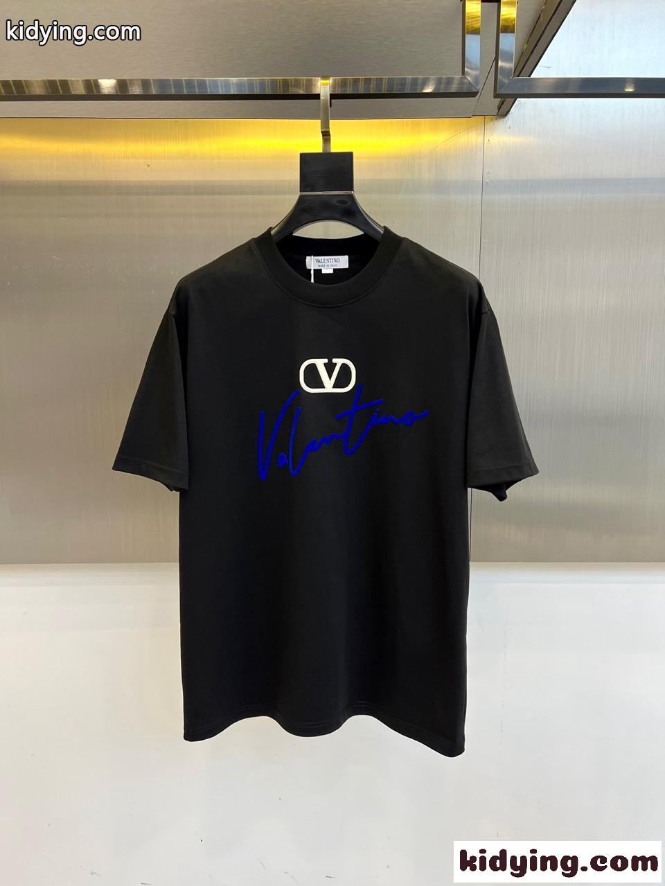 フロントロゴ クルーネック 半袖Tシャツ ヴァレンティノ Tシャツ 偽物 ブラック-0