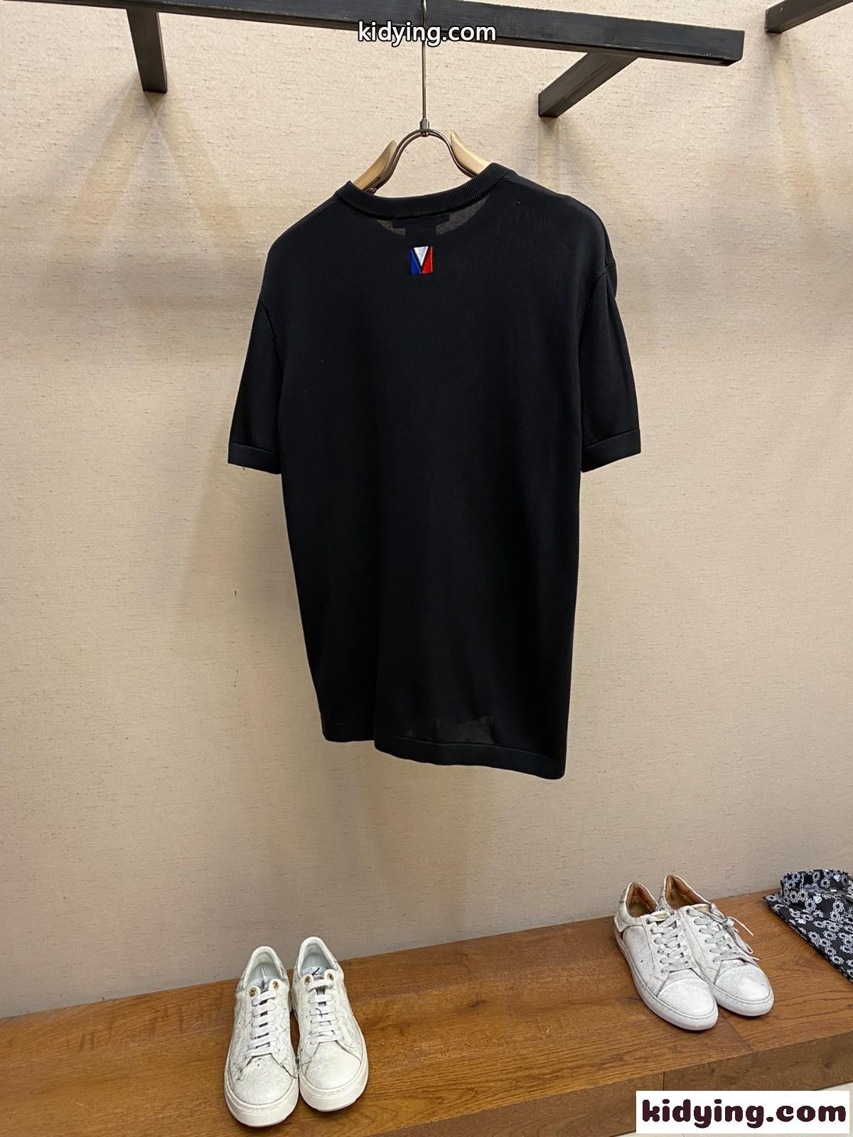 ルイヴィトン Tシャツ コピー エンベリッシュドショートスリーブコットンクルーネック-1