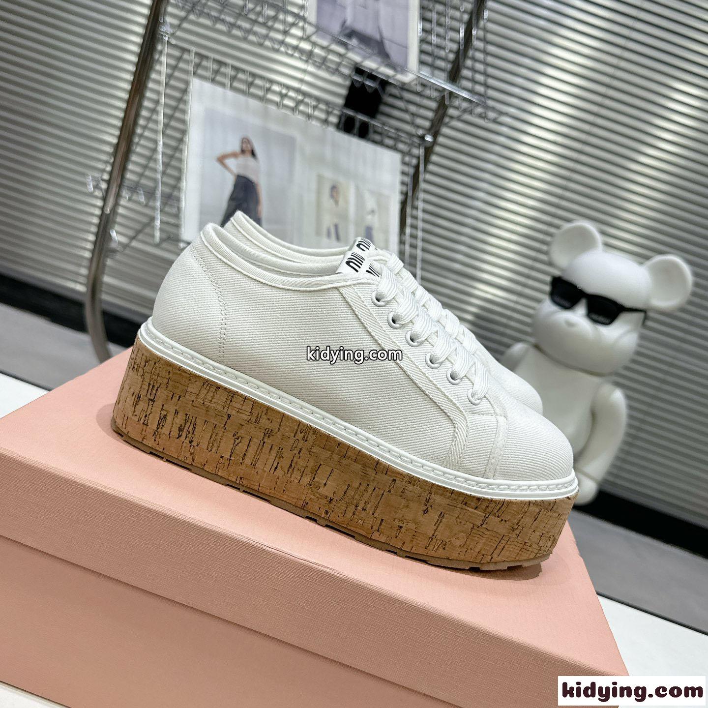 カジュアル 厚底 キャンバススニーカー ミュウミュウ シューズ スーパーコピー ホワイト-1