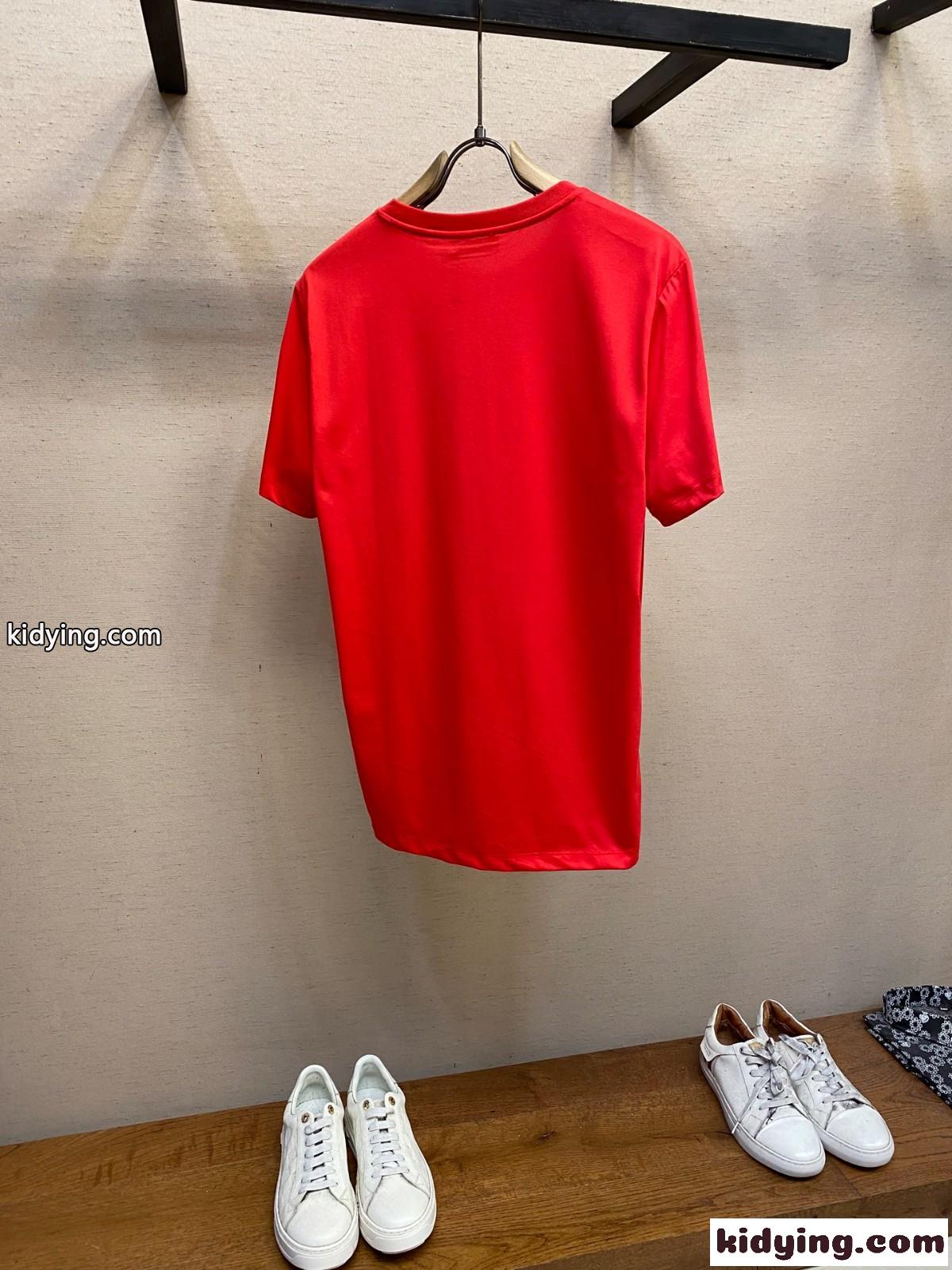 シンプル クルーネック 半袖Tシャツ モンクレール Tシャツ スーパーコピー レッド-2