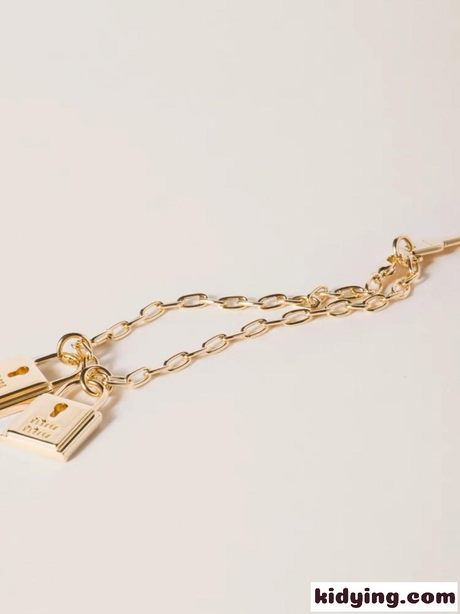 おしゃれ Miu Miu ミュウミュウ パドロック チャームブレスレット 偽物-0