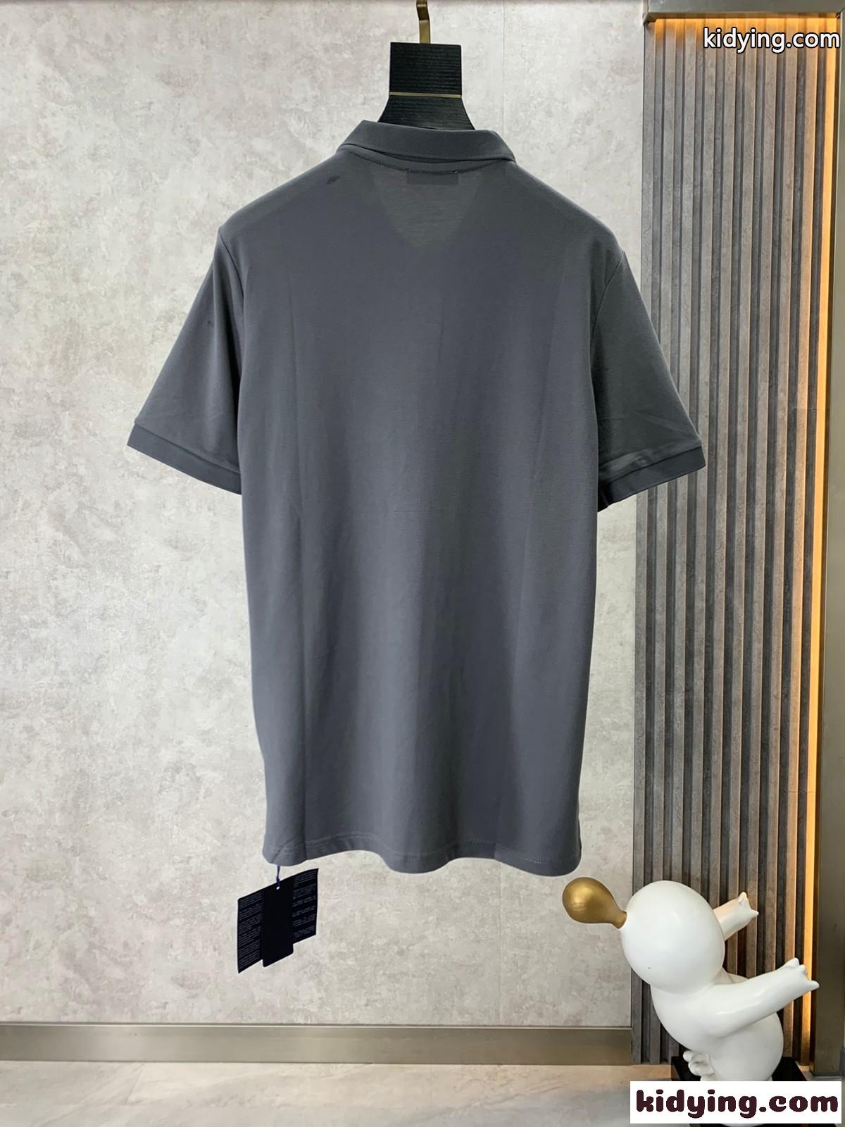 着心地いい 春夏 プラダ Tシャツ コピー メンズ ファッション 半袖 ポロシャツ-1