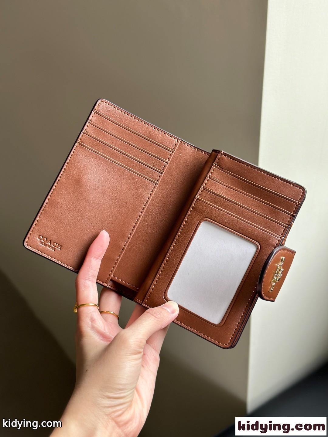 コーチ 財布 スーパーコピー シグネチャー柄 定番 人気 コンパクト ウォレット-4