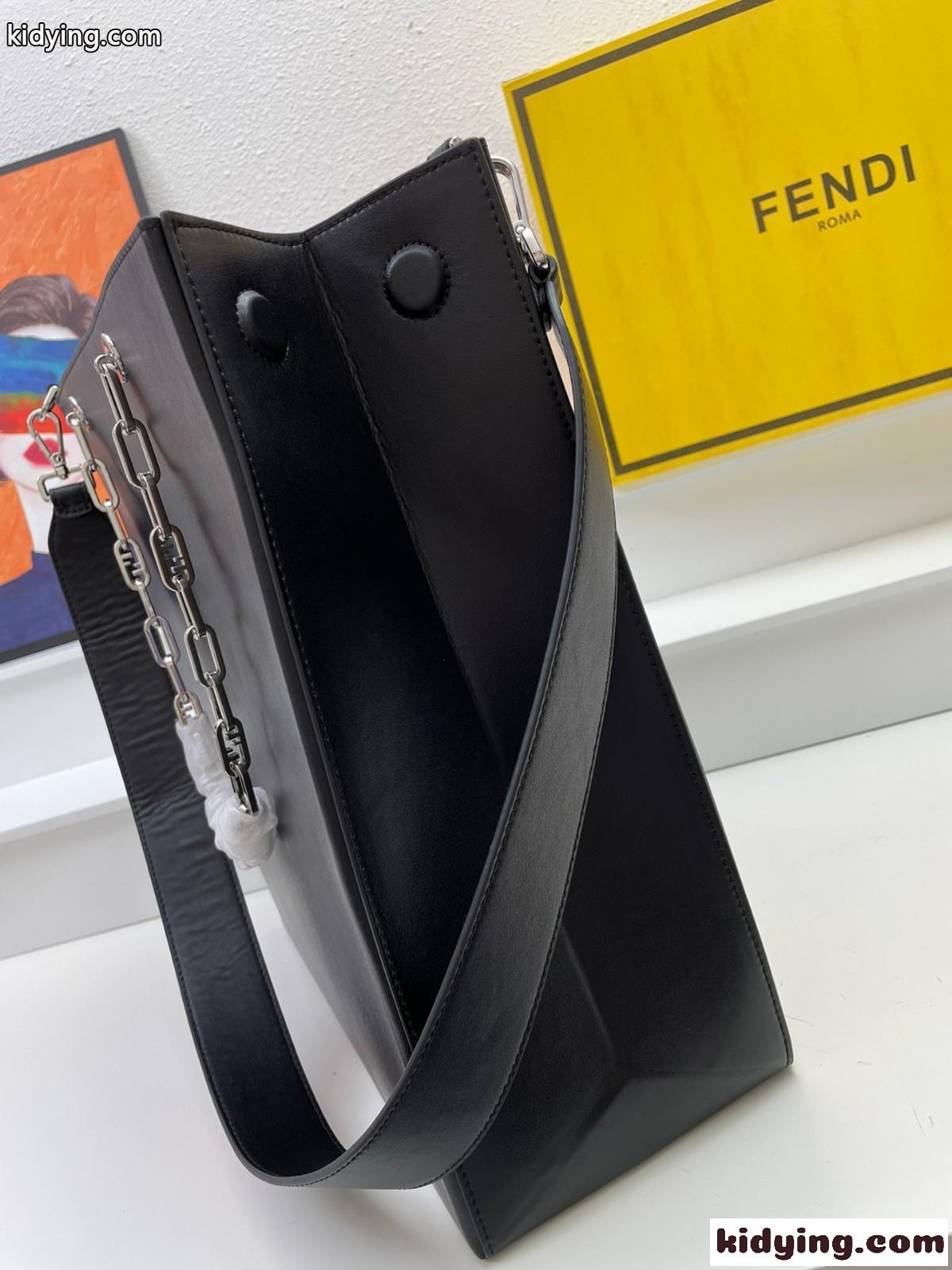 Fendi Pack ミディアム ショッピングバッグ フェンディ バッグ コピー レディース ブラック-1
