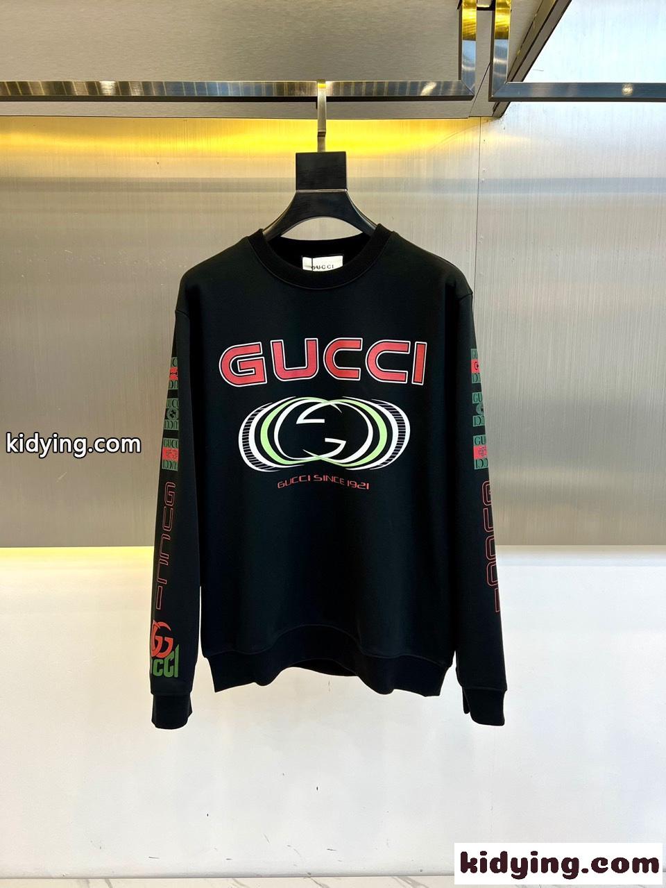 ロゴプリントが目を引く カジュアル スウェットシャツ グッチ Tシャツ コピー ブラック-0