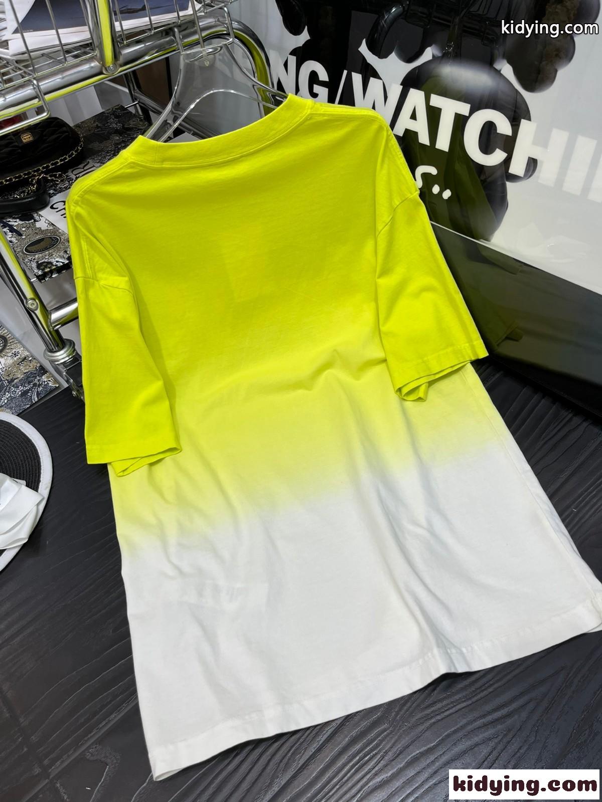 ビッグシルエット 可愛い プリント グラデーション セリーヌ tシャツ コピー カジュアル おしゃれ 半袖 トップス-2