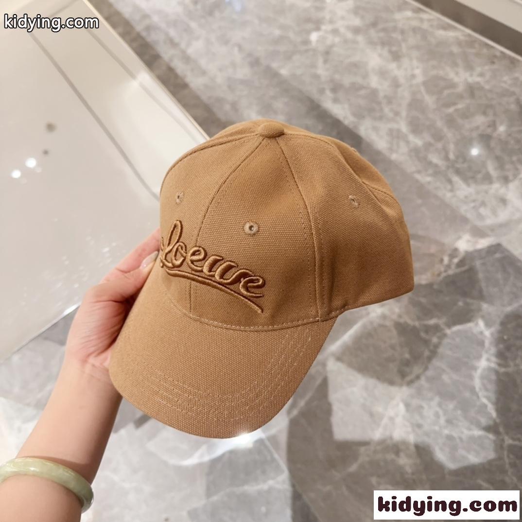 大人気 アナグラム刺繍入り ベースボールキャップ ロエベ キャップ コピー ブラウン-4