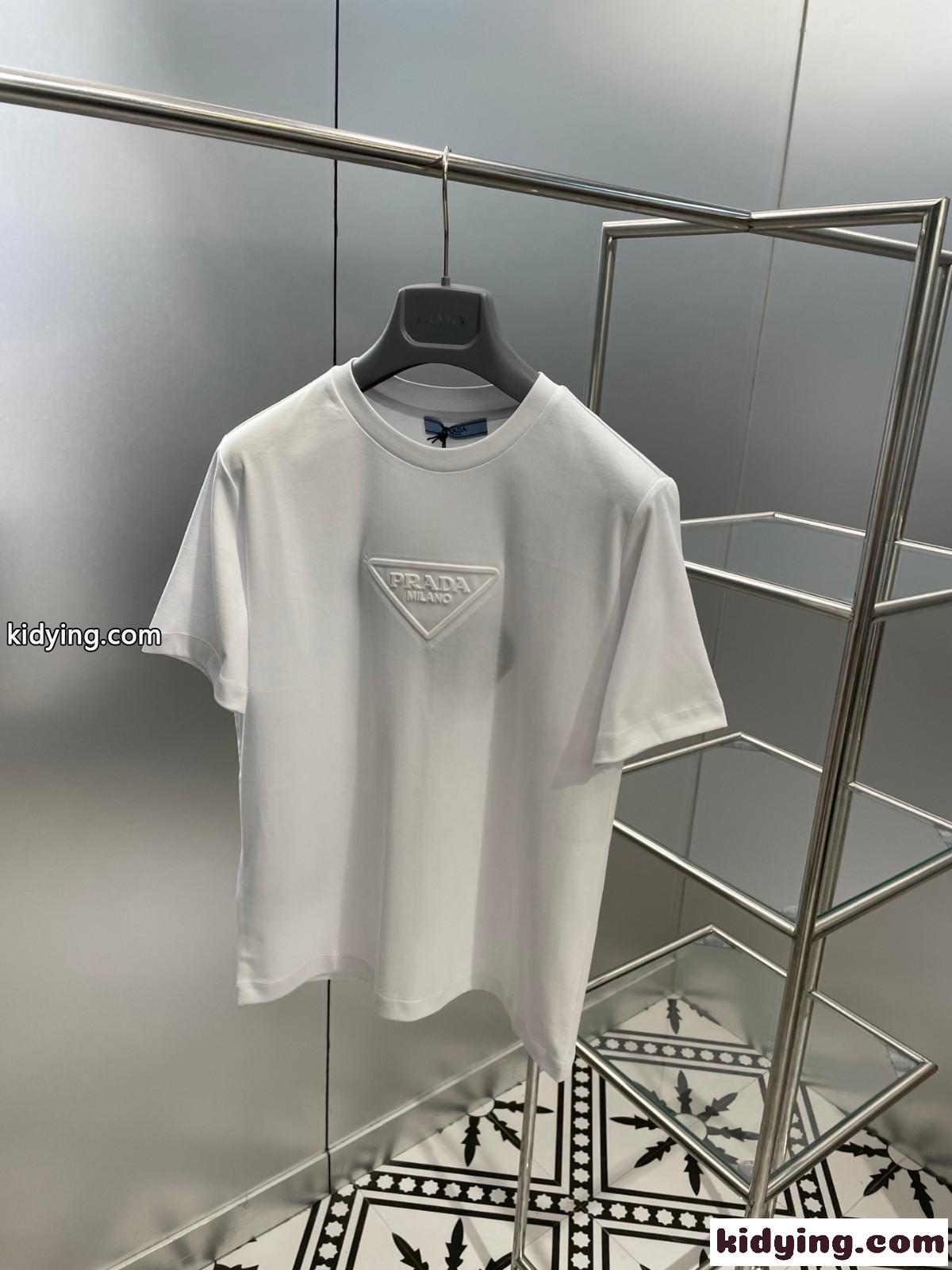 ベーシック クルーネック ロゴ入り 半袖Tシャツ プラダ Tシャツ コピー ユニセックス-0