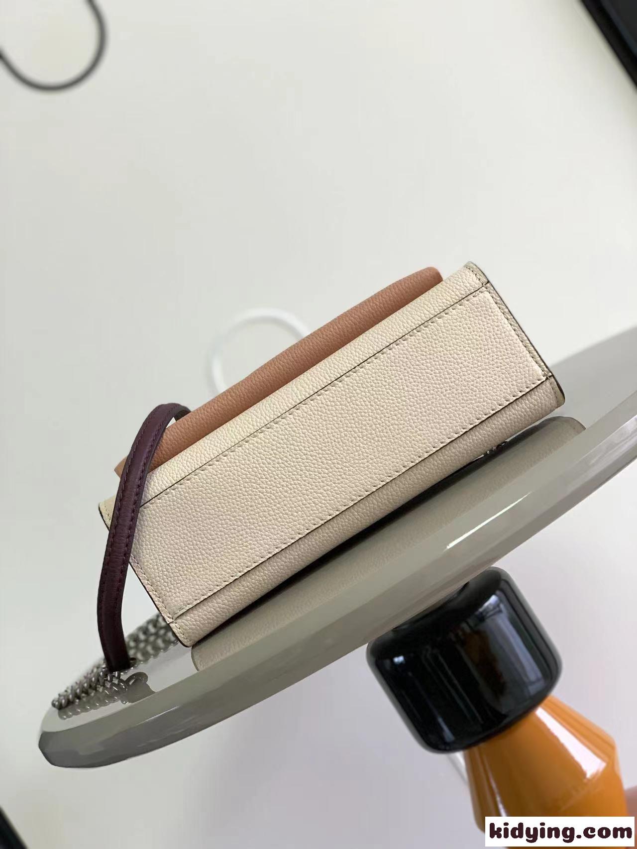 定番 人気 レディース マイロックミー チェーンバッグ ルイヴィトン バッグ コピー ショルダーバッグ-4