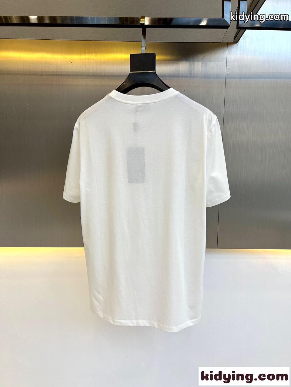 メンズ ファッション クルーネック フェンディ Tシャツ コピー 半袖 トップス-3