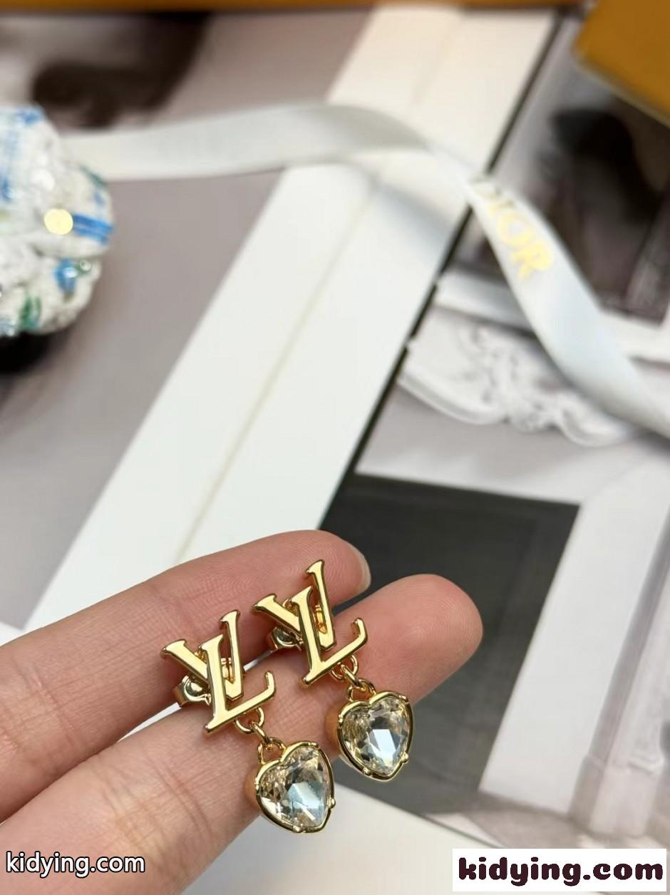 洗練された エレガント LV ピアス ルイ・ヴィトン イヤリング 偽物 合わせやすい-0