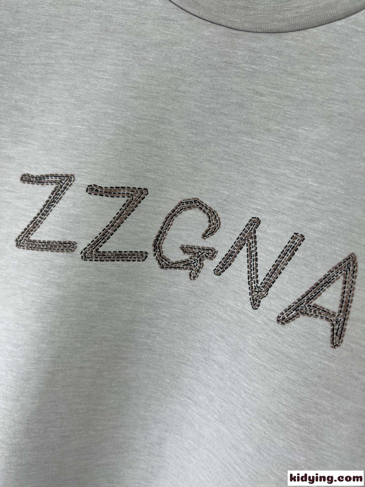 エルメネジルド・ゼニア Tシャツ コピー ベーシック ロゴ クルーネック スウェットシャツ グレー-2