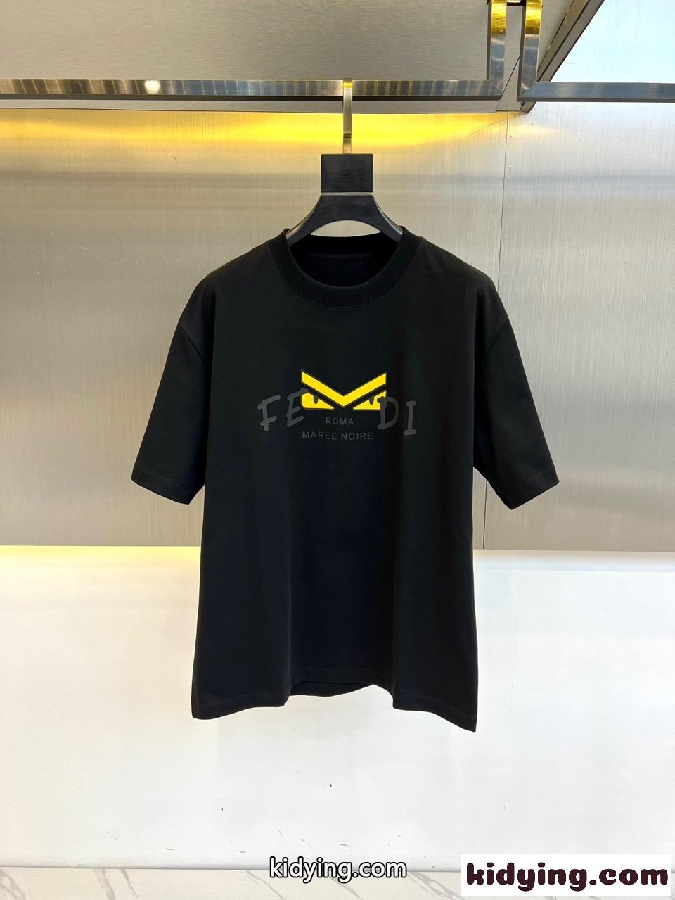 定番 カジュアル ロゴ入り コットン 半袖Tシャツ フェンディ Tシャツ コピー ブラック-0