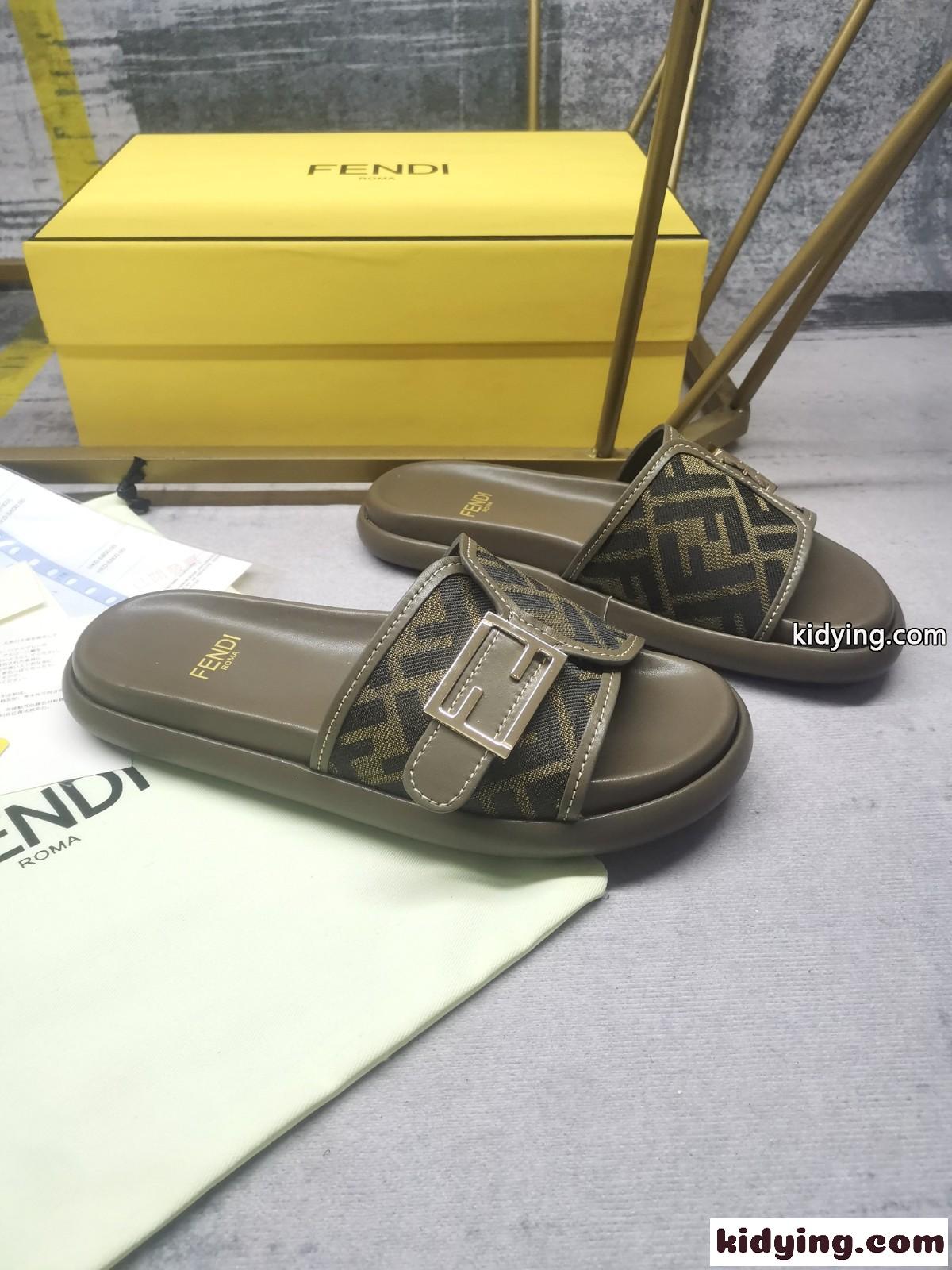 FFモノグラム ミュール スライド フェンディ サンダル スーパーコピー グリーン-1