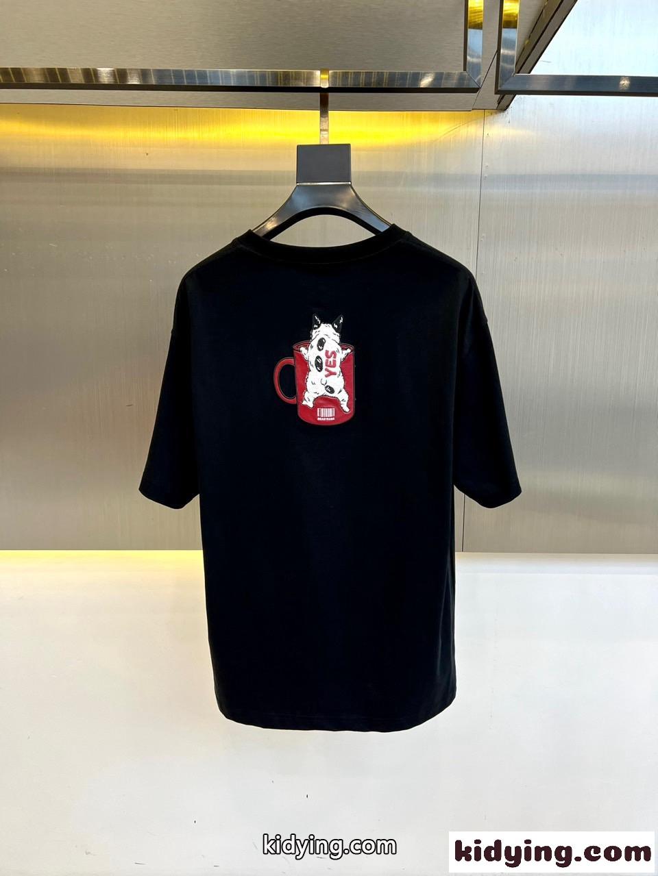 シンプル 可愛い 半袖Tシャツ グッチ Tシャツ 偽物 クルーネック ブラック-4