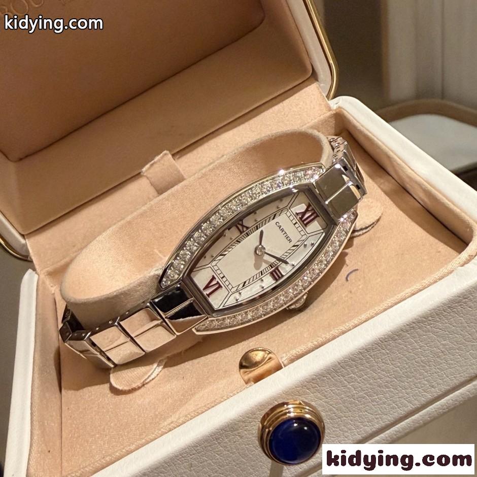 洗練された Cartier カルティエ ベニュワール ダイヤモンド レディースウォッチ 偽物-0