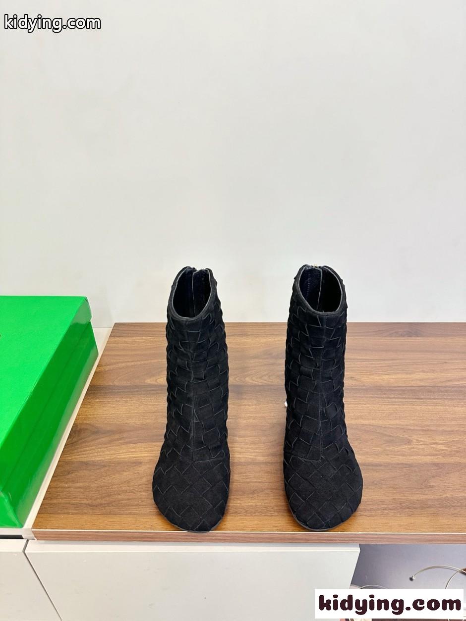 ボッテガ・ヴェネタ アトミック アンクルブーツ スーパーコピー イントレチャート スエード ブラック-1