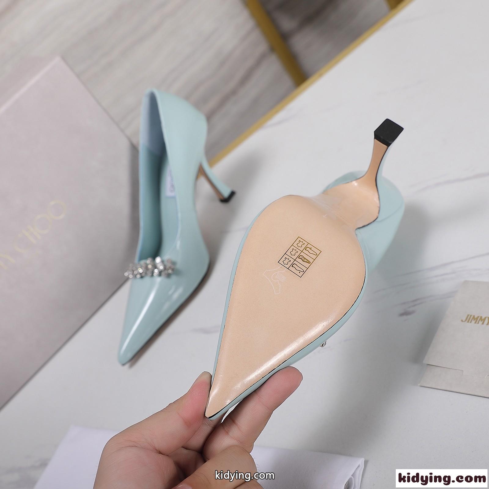 爽やか クリスタル付き ジミーチュウ パンプス スーパーコピー パテントレザー ハイヒール ライトブルー-4