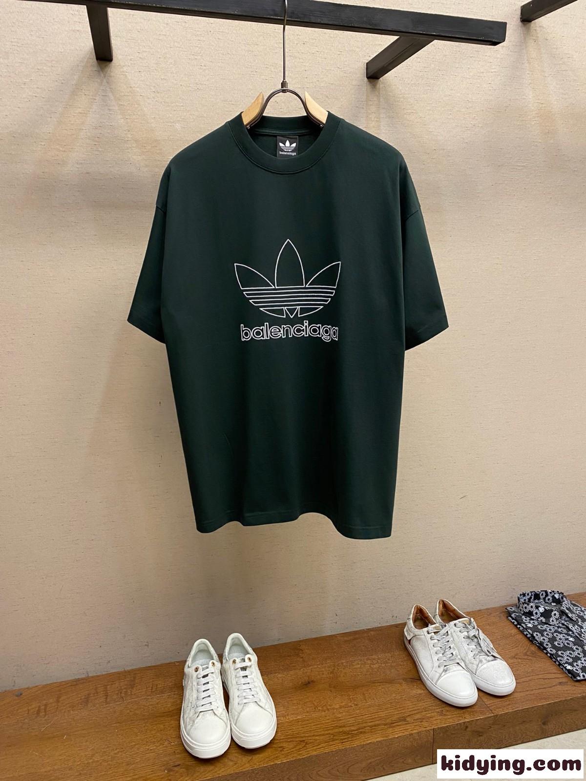 大人気 BALENCIAGA×adidas オーバーサイズ バレンシアガ Tシャツ コピー 半袖 トップス-0