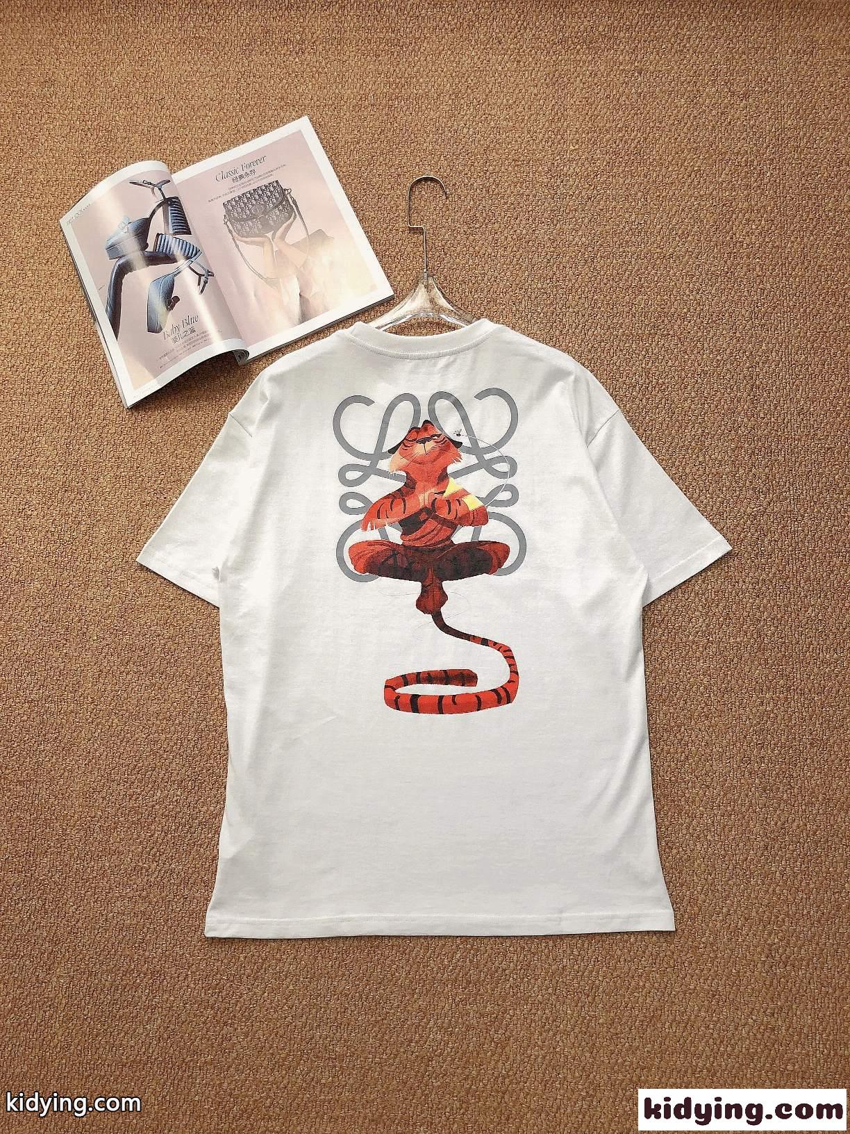 ベーシック 合わせやすい プリント ロエベ tシャツ コピー 半袖 カジュアル 快適 おしゃれ 可愛い-4
