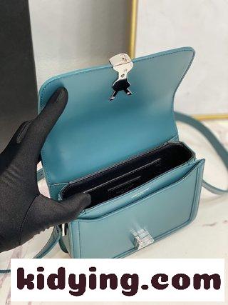 サンローラン バッグ 値段 コピー Y家の新型メッセンジャーバッグMONOGRAM【松石绿】は輸入牛革ブロンズの金具を採用しており-0
