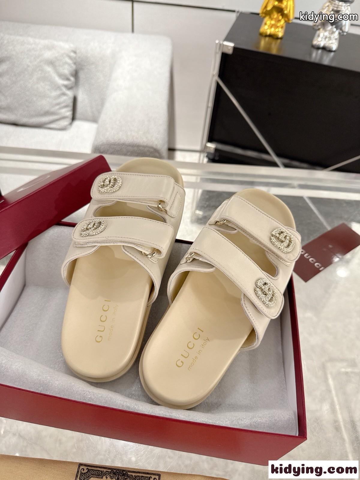 クリスタル ダブルG付き ウィメンズ サンダル グッチ スーパーコピー ホワイト-1