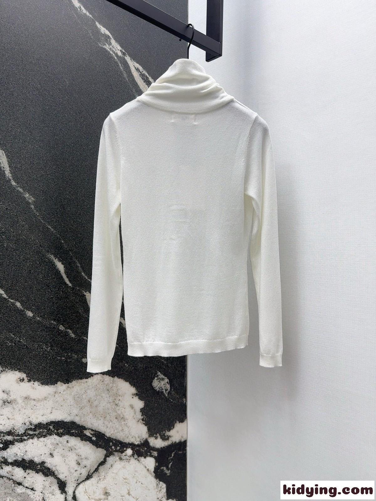 シンプル トリオンフ刺繍 タートルネック トップス セリーヌ Tシャツ 偽物 ホワイト-4
