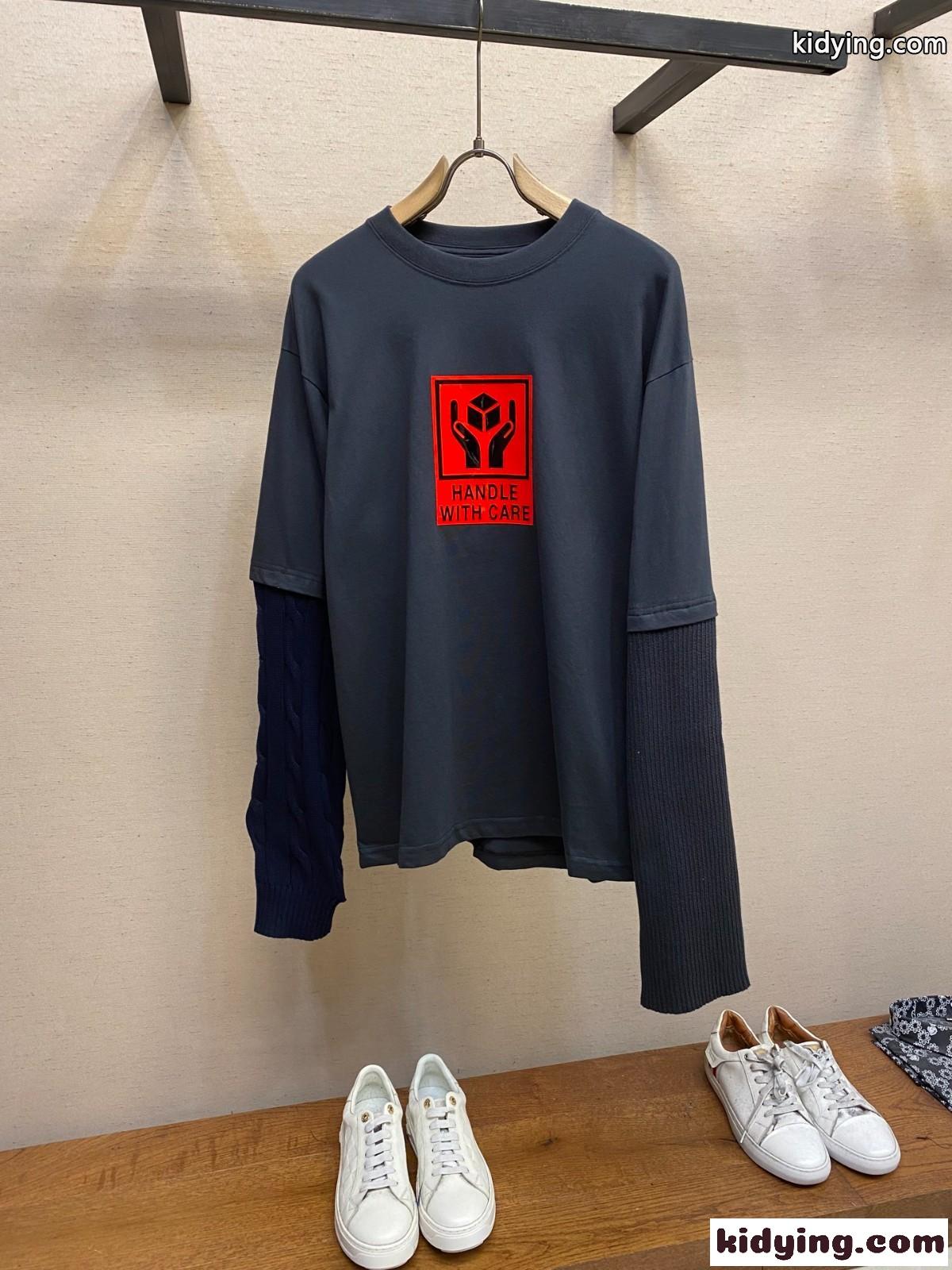 バレンシアガ パッチハンドル ケアスリーブ Tシャツ コピー カジュアル-0