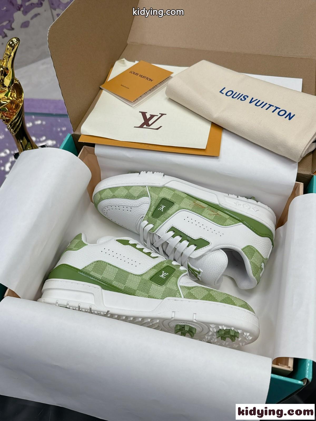 ルイヴィトン スニーカー スーパーコピー LV トレイナー・ライン グリーン-0