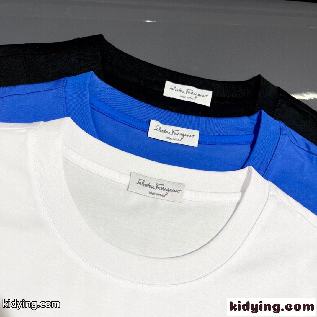 着心地いい サルヴァトーレ・フェラガモ 半袖tシャツ コピー クルーネック トップス 定番 ロゴ おしゃれ-2