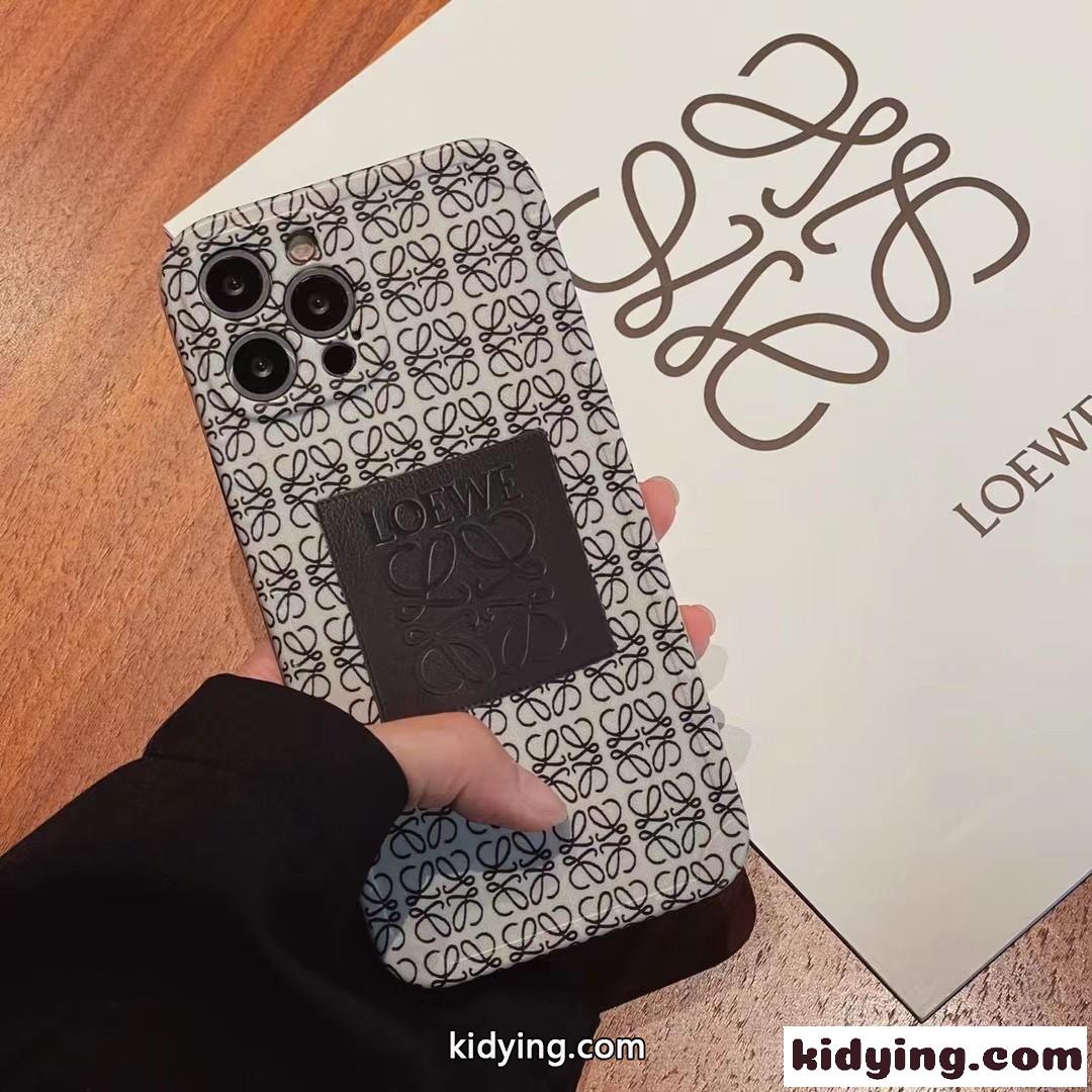 おしゃれ 可愛い ロエベ アイフォンケース コピー 高級感 スマホケース レンズ保護 ソフトケース 携帯ケース-1