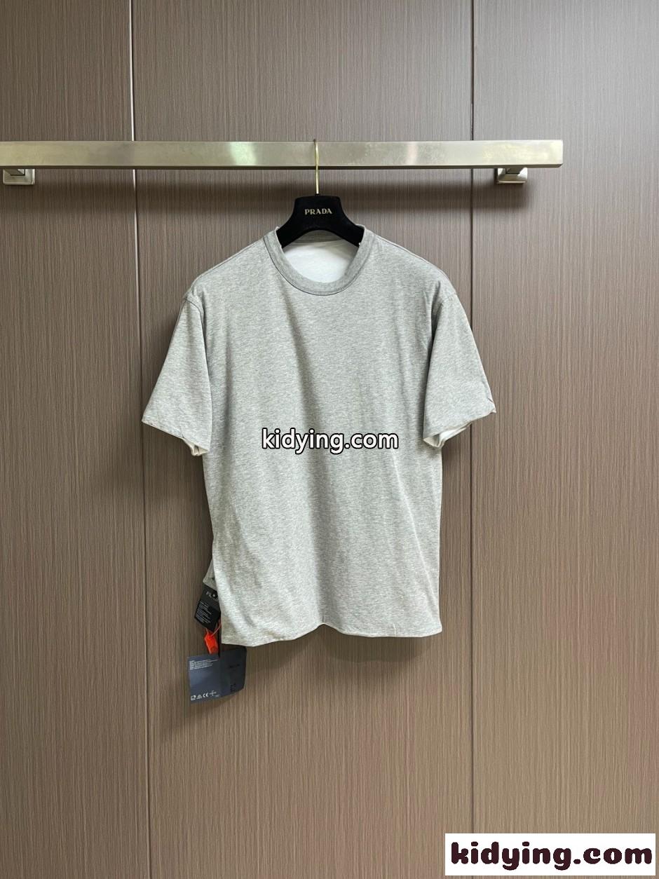 着回し 合わせやすい リバーシブル 半袖Tシャツ プラダ Tシャツ 偽物 グレー-4