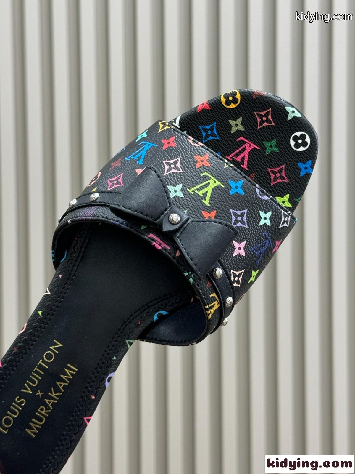ルイ･ヴィトン × 村上隆 LV × TM 6AM ミュール スーパーコピー ブラック-4