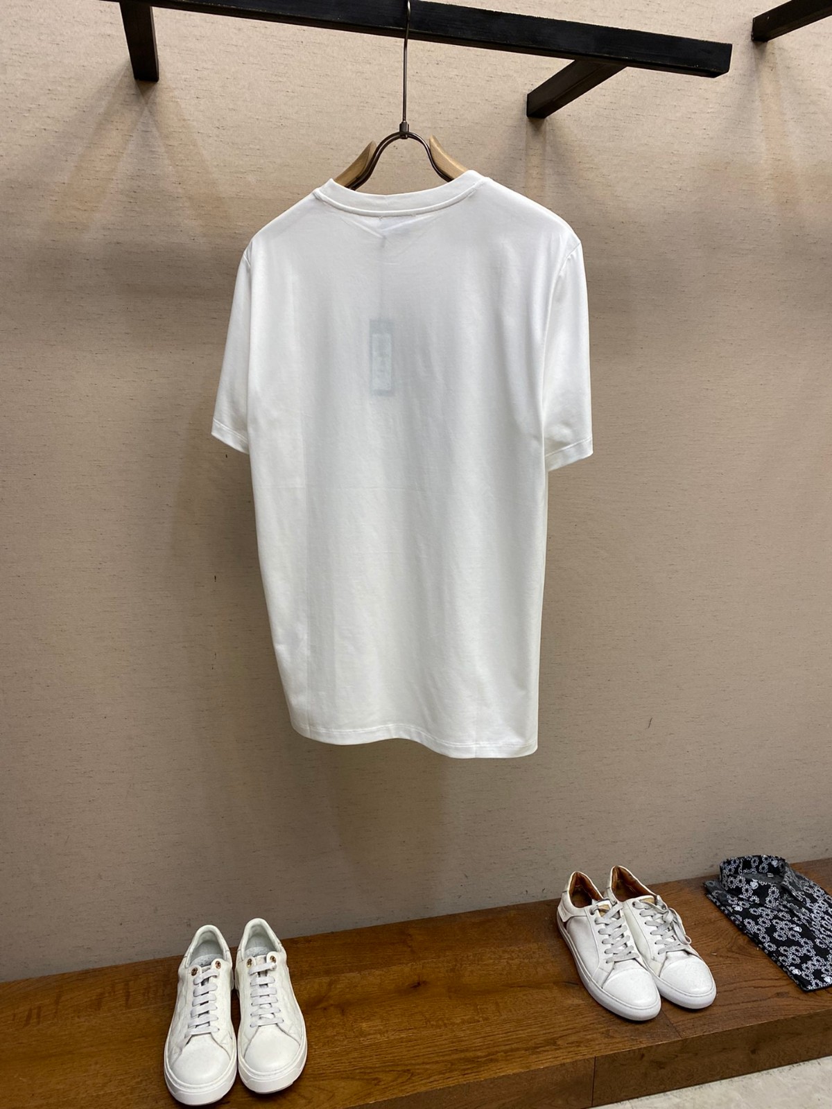 ヴェルサーチェ Tシャツ コピー 定番 カジュアル ラインストーン メドゥーサ 半袖-1